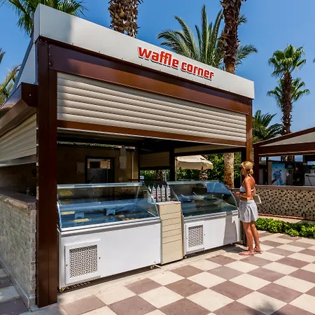 Aqua Hotel 5*