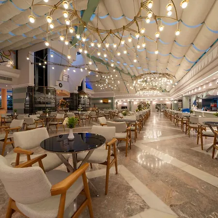 Otel Aqua 5*
