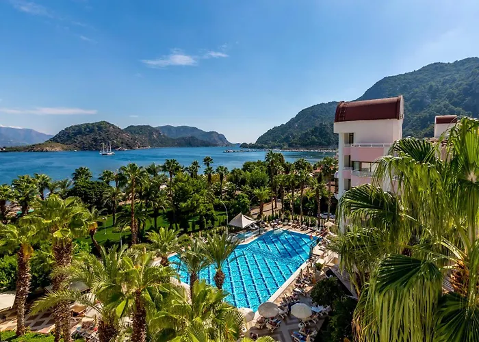 Aqua Szálloda 5*